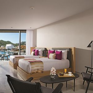 Xhale Club Suite Double Marina View
